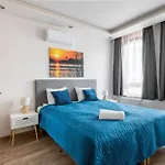 Ultra - New Modern Apartment
